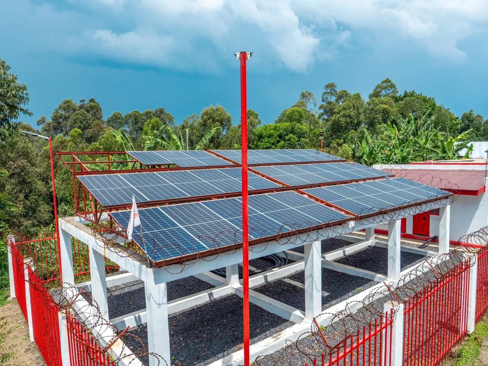 Système solaire de la station de traitement d'eau de Nzulo, Nord-Kivu